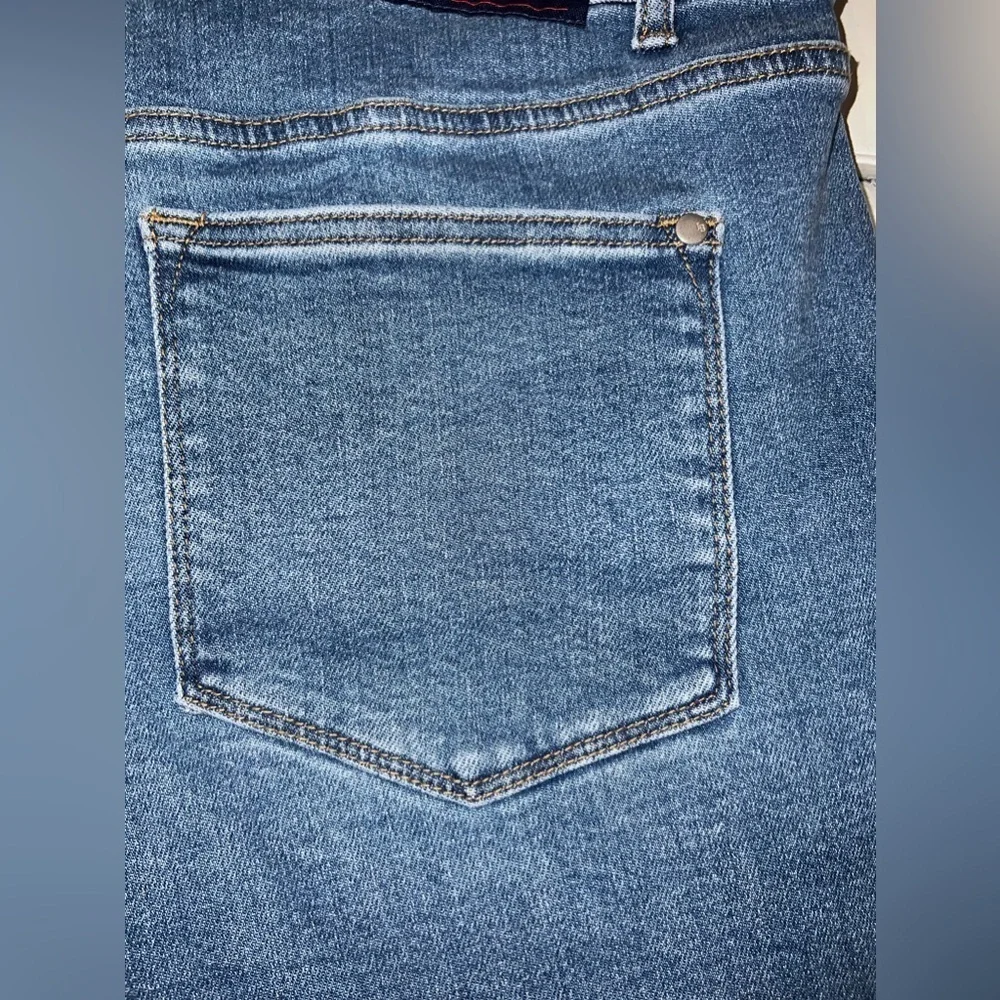 Judy Blue High Rise Star Embroidered Denim Shorts